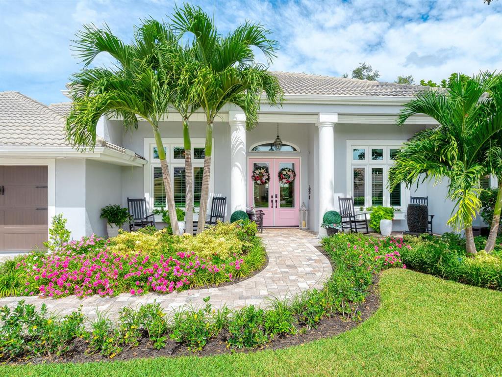 8600 WOODBRIAR DRIVE