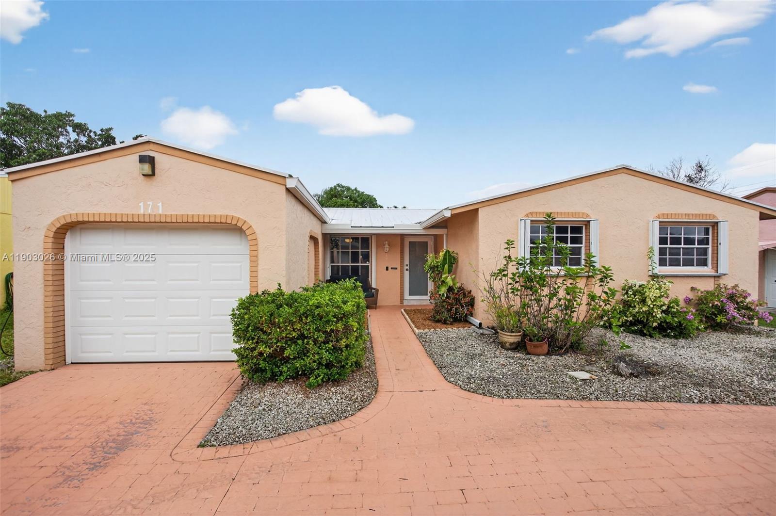 171 SW 79th Ave, Margate FL 33068