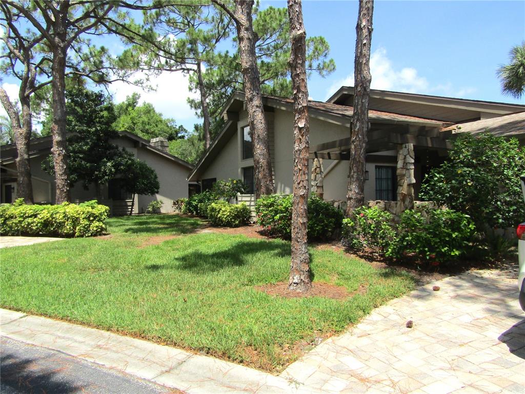5626 PIPERS WAITE UNIT 22