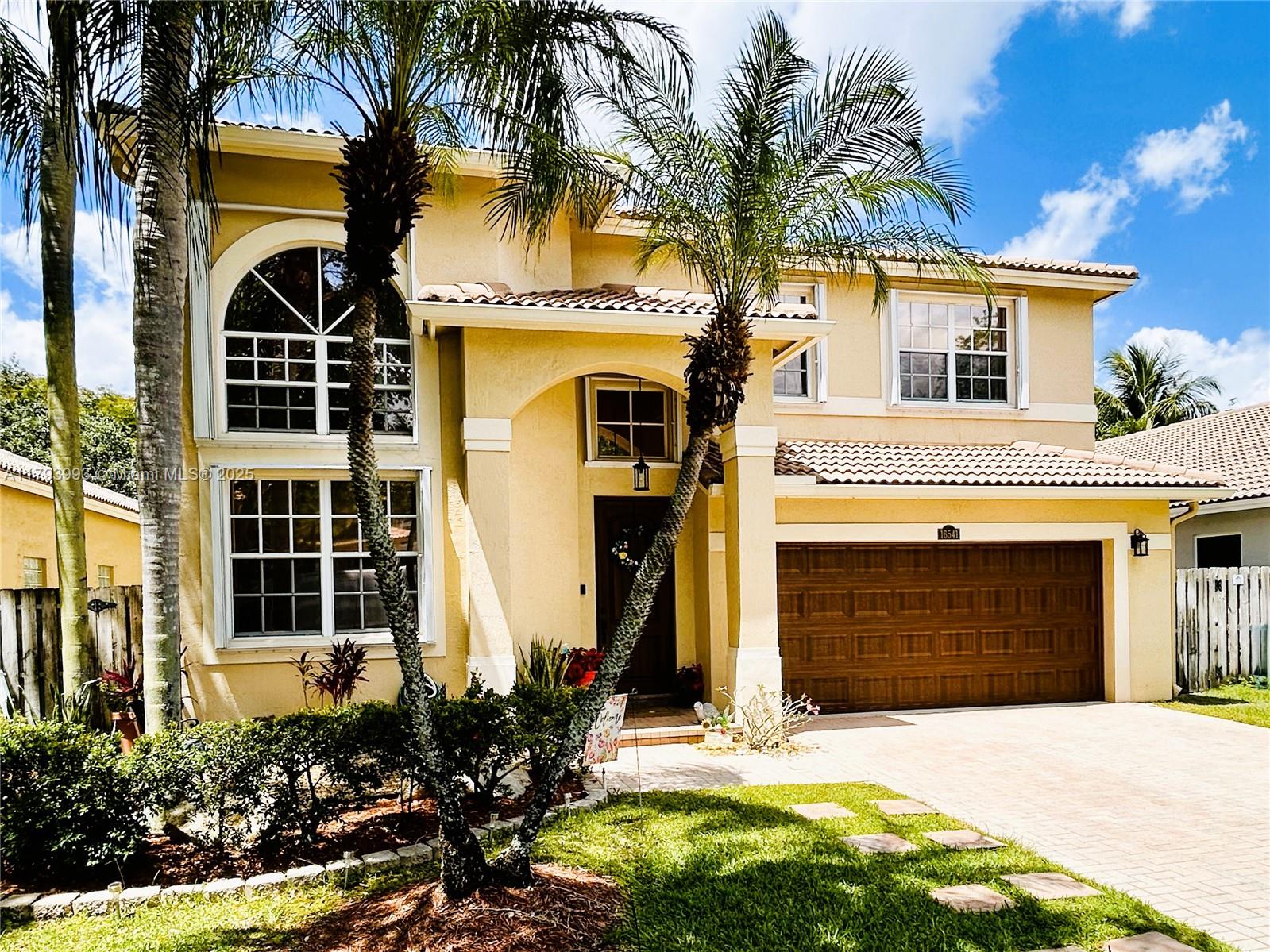 16541 Turquoise Trl, Weston FL 33331