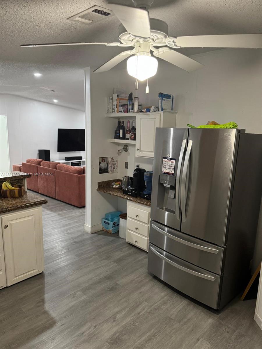 19800 SW 180 Lot 458, Miami FL 33187