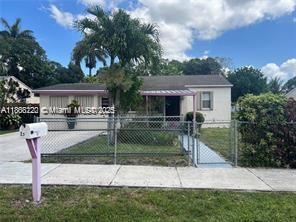 1527 NW 101st St, Miami FL 33147