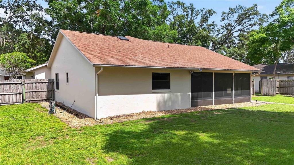 207 PINECREST ROAD, MOUNT DORA, FL — photo 5 of 30