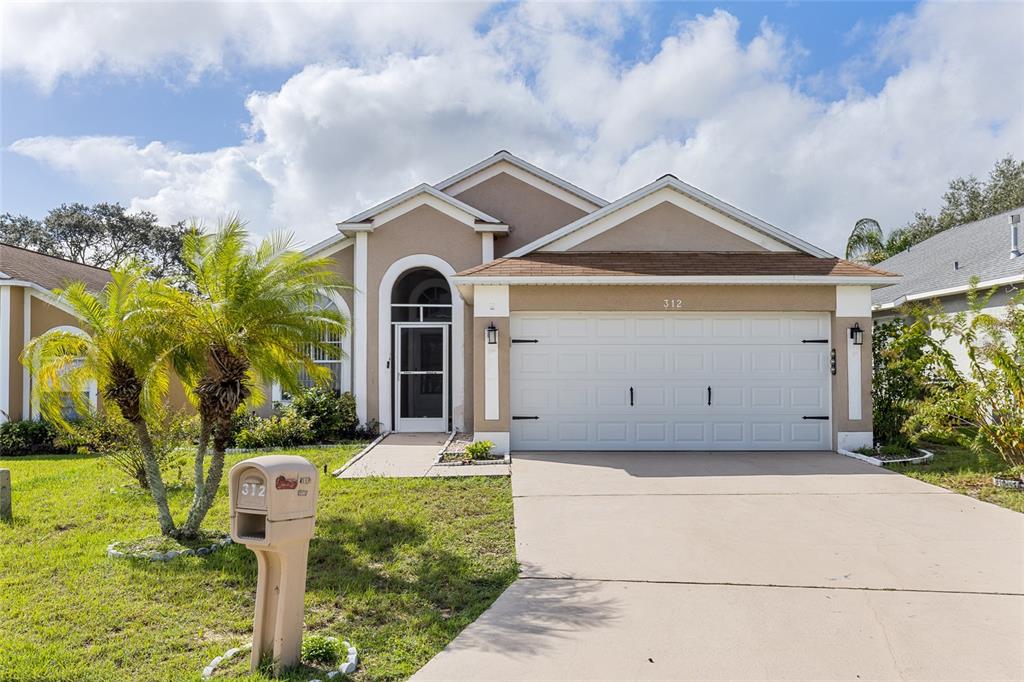 312 ROYAL RIDGE DRIVE