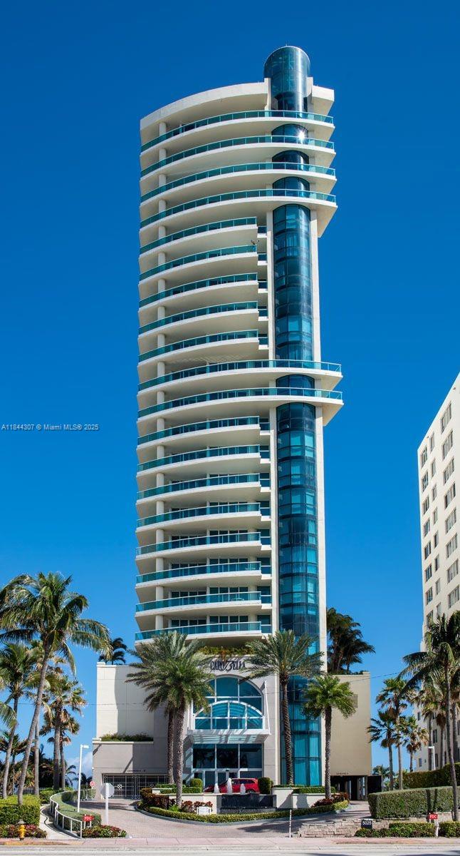 5025 Collins Ave # 1908, Miami Beach FL 33140