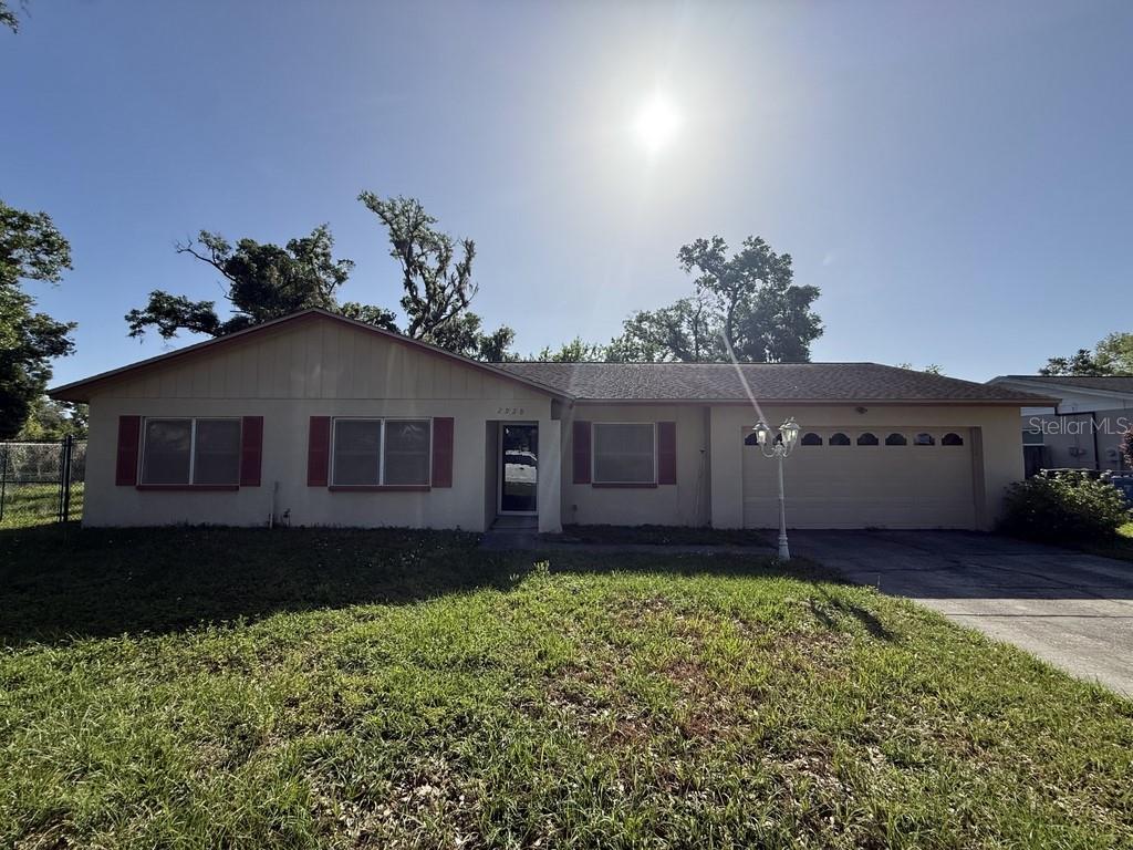 2928 FOREST CIRCLE