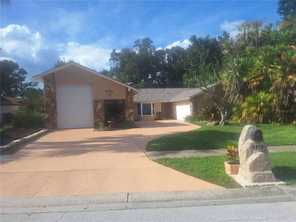9613 LEEWARD AVENUE, LARGO, FL — photo 2 of 30