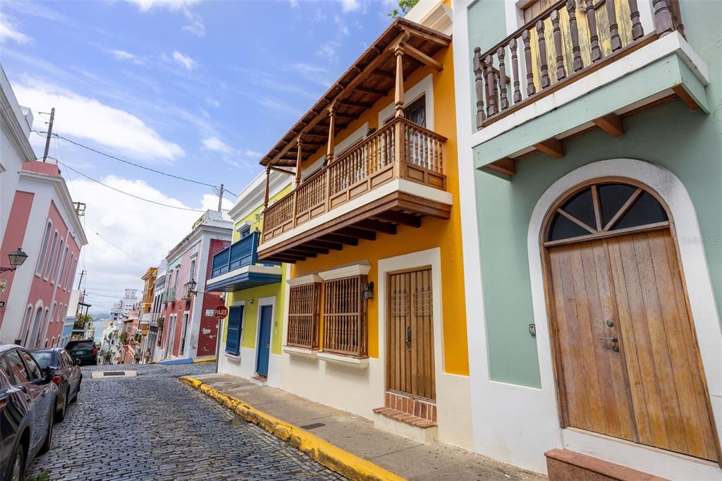 10 SAN JUSTO STREET
