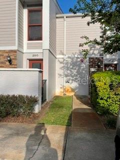 2112 NE 38TH AVENUE