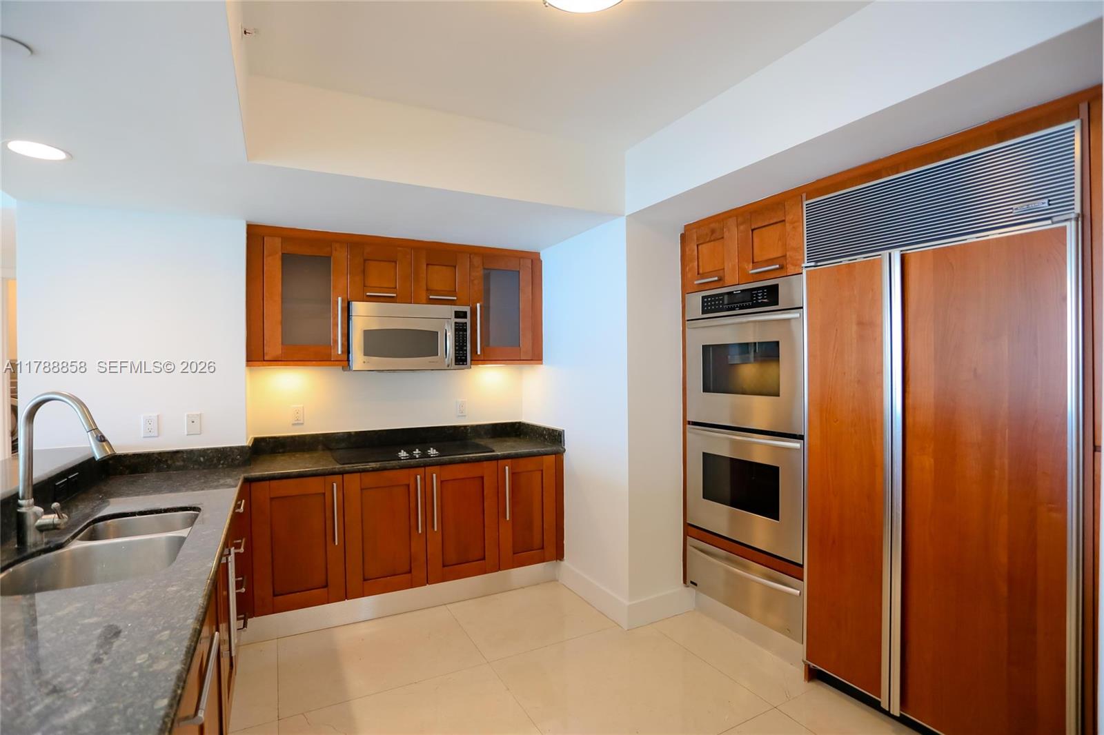 3301 NE 183rd St # 2305, Aventura FL 33160