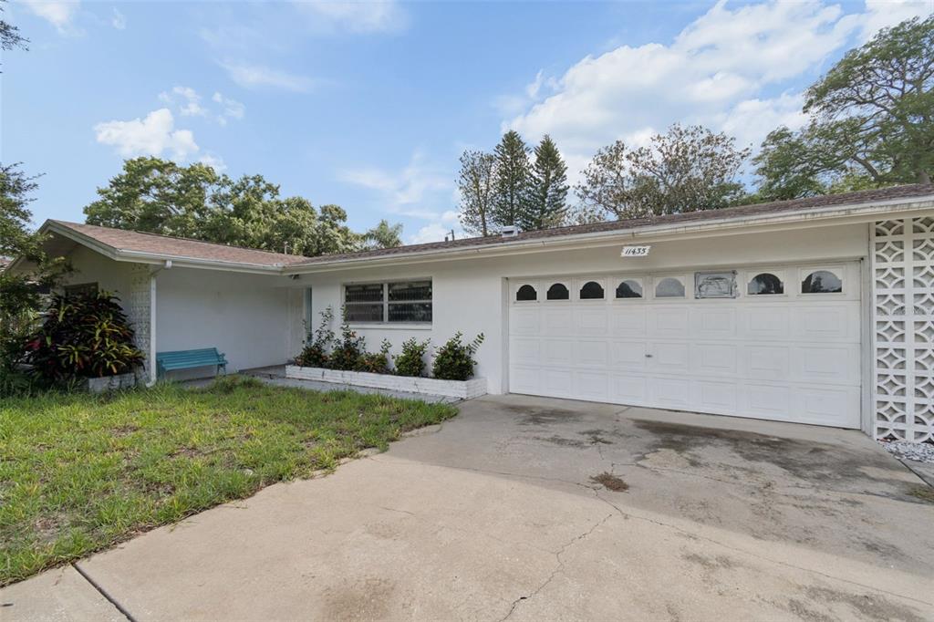11435 OVAL DRIVE E, LARGO, FL — photo 3 of 30