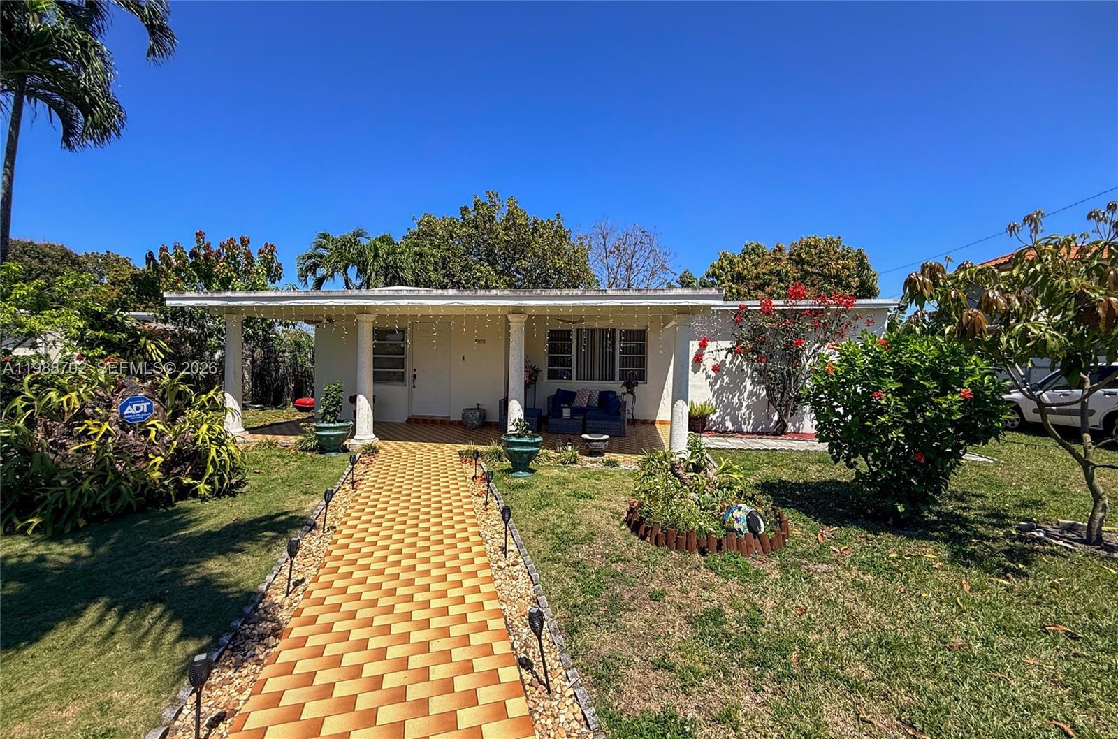 9971 SW 41st Ter, Miami FL 33165