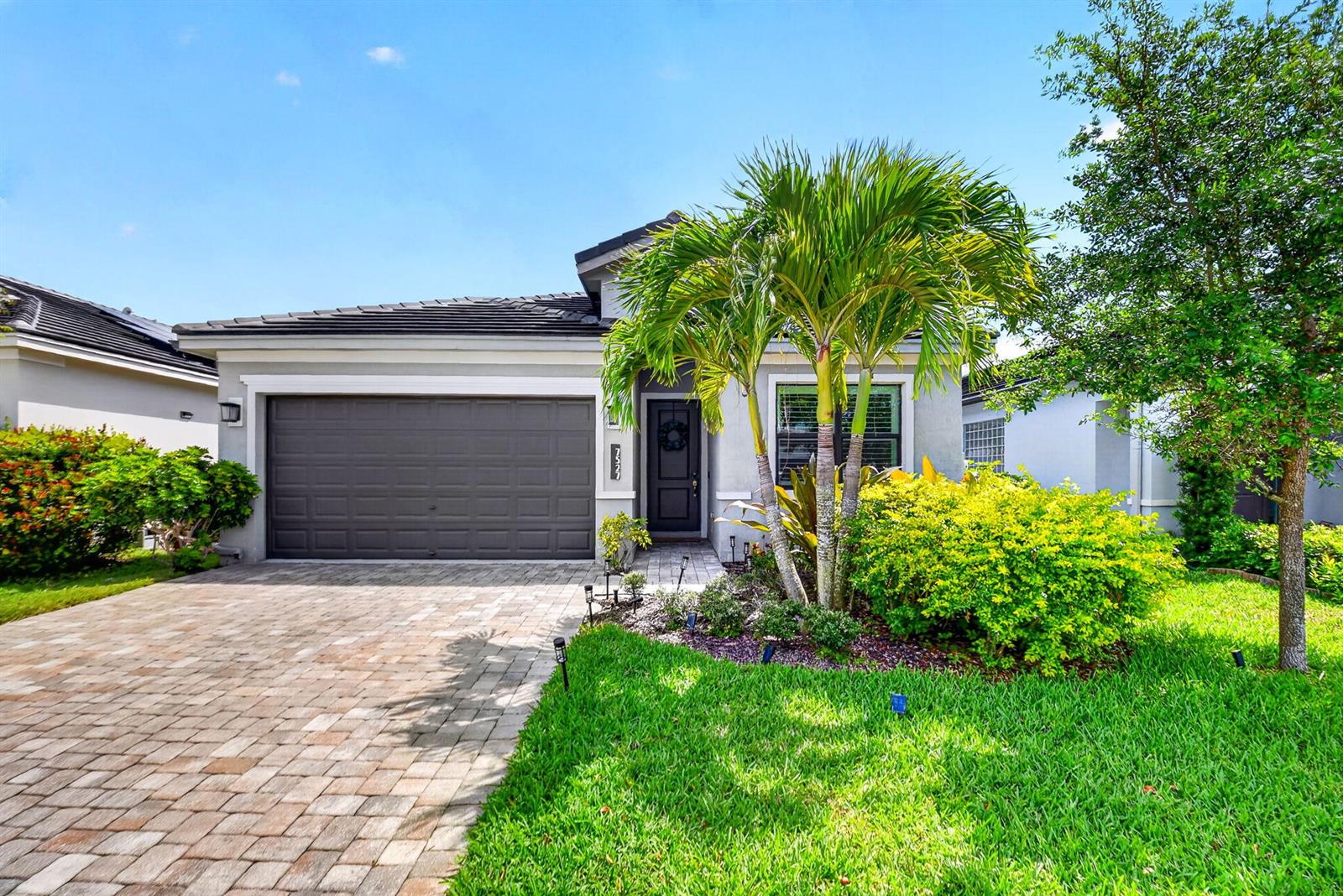 7527 Moonrise Drive, Lake Worth FL 33467
