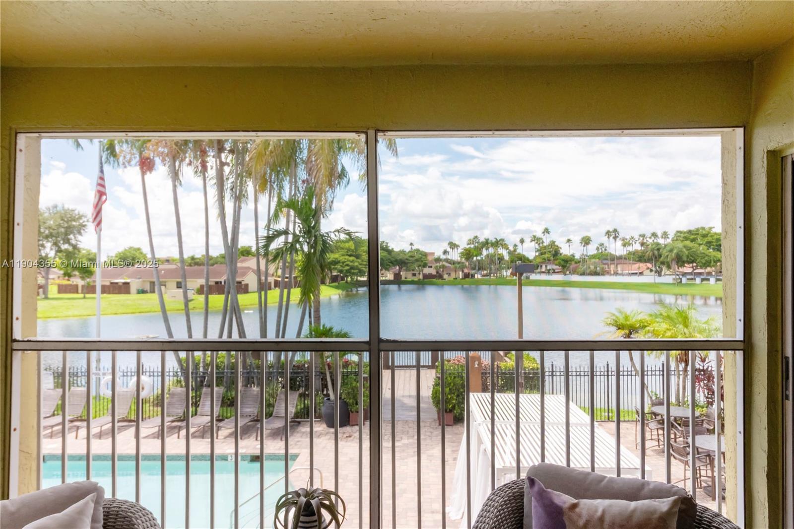 17230 NW 64th Ave, Miami Lakes FL 33015