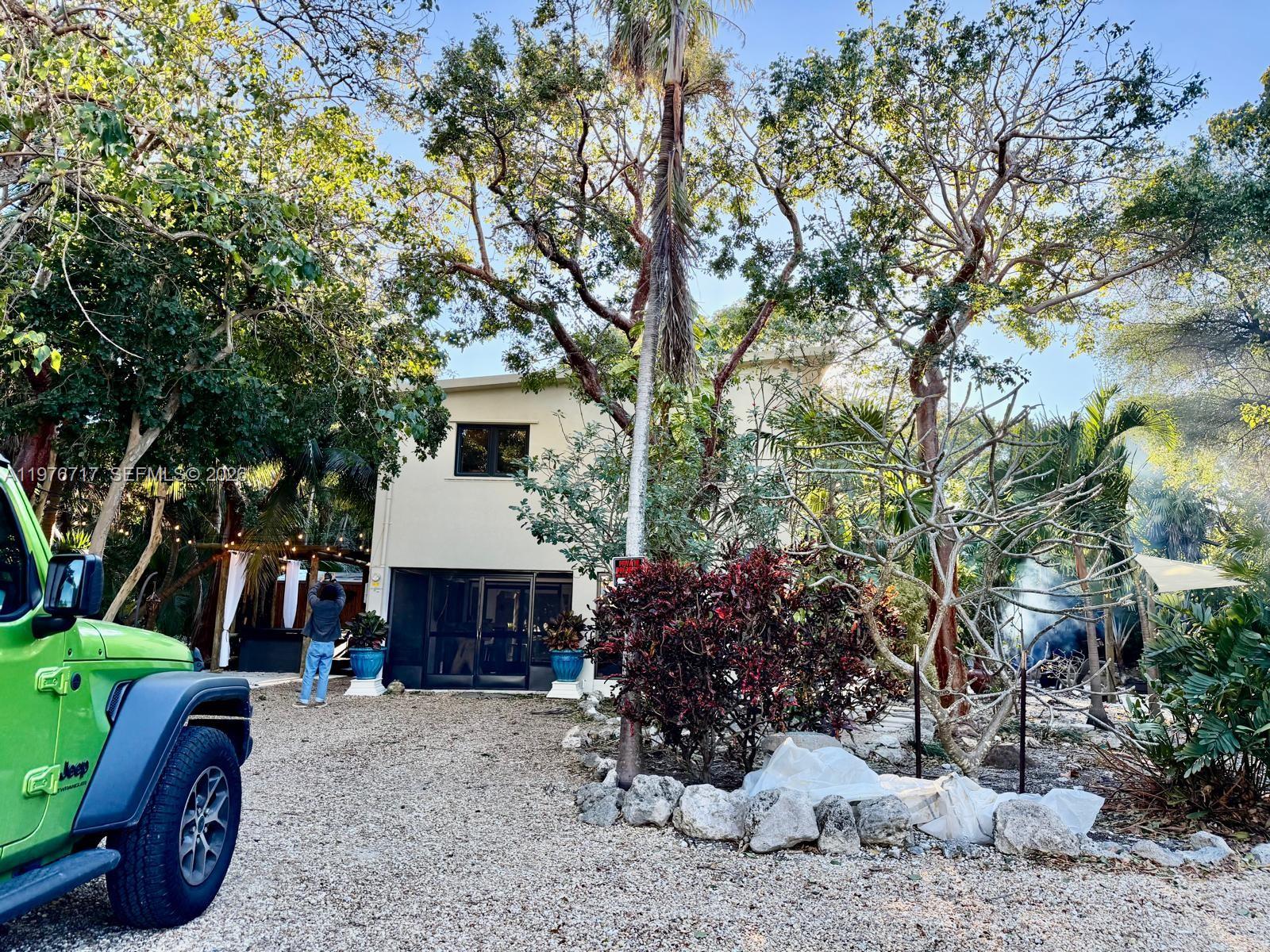 1615 Harbor Dr, Marathon FL 33050