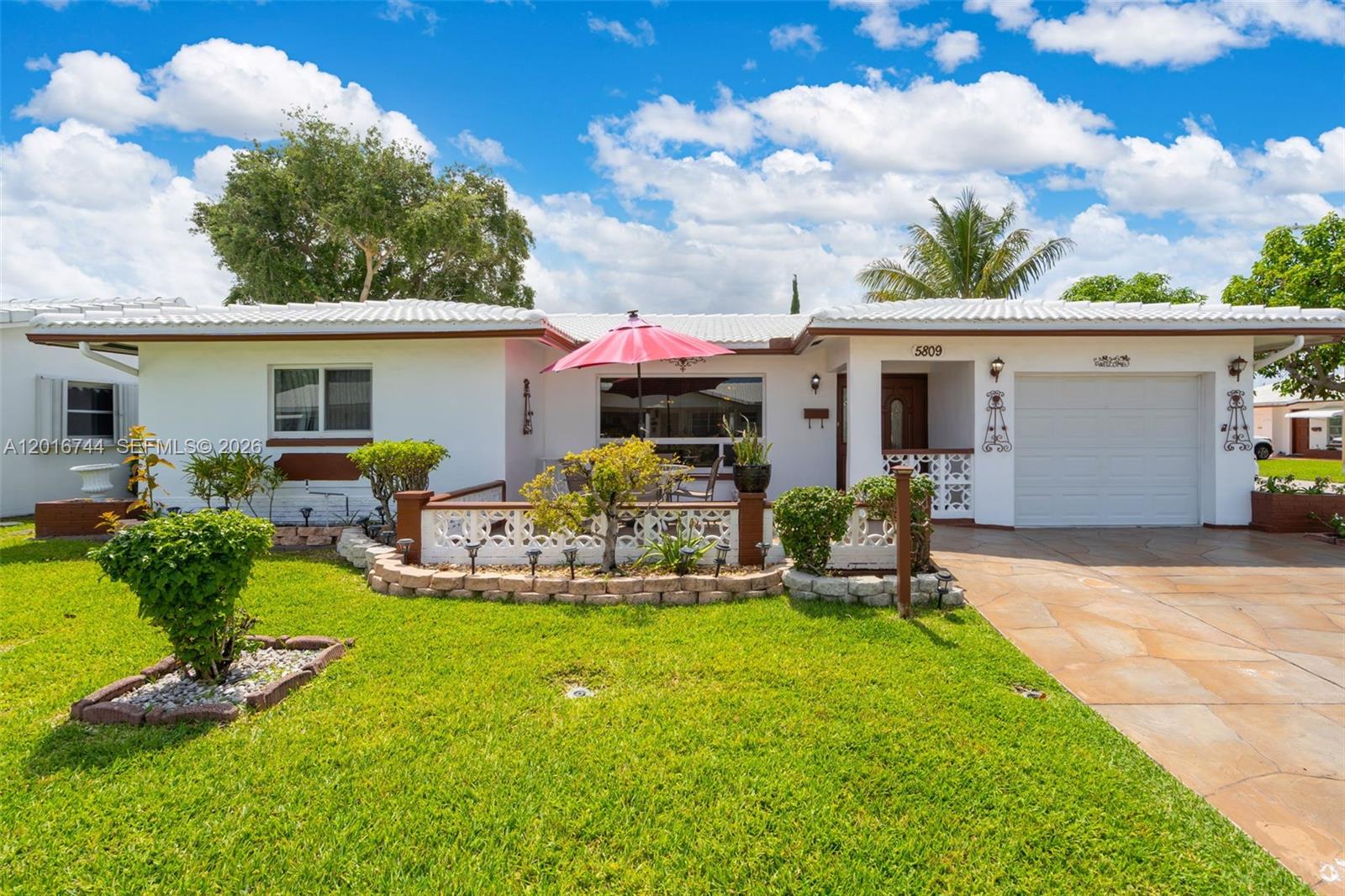 5809 NW 83rd Ave, Tamarac FL 33321