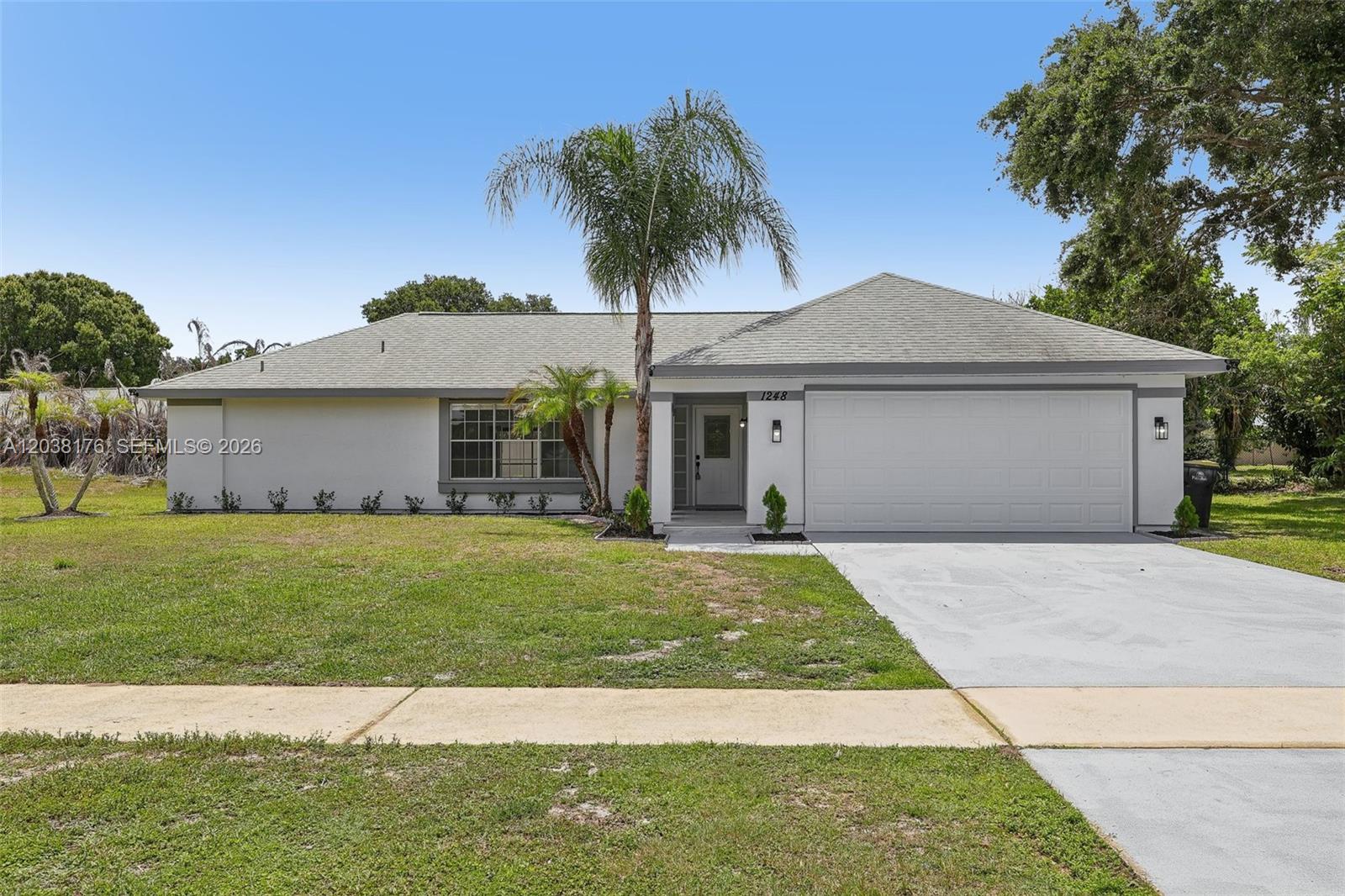 1248 Riviera, Palm Bay FL 32905
