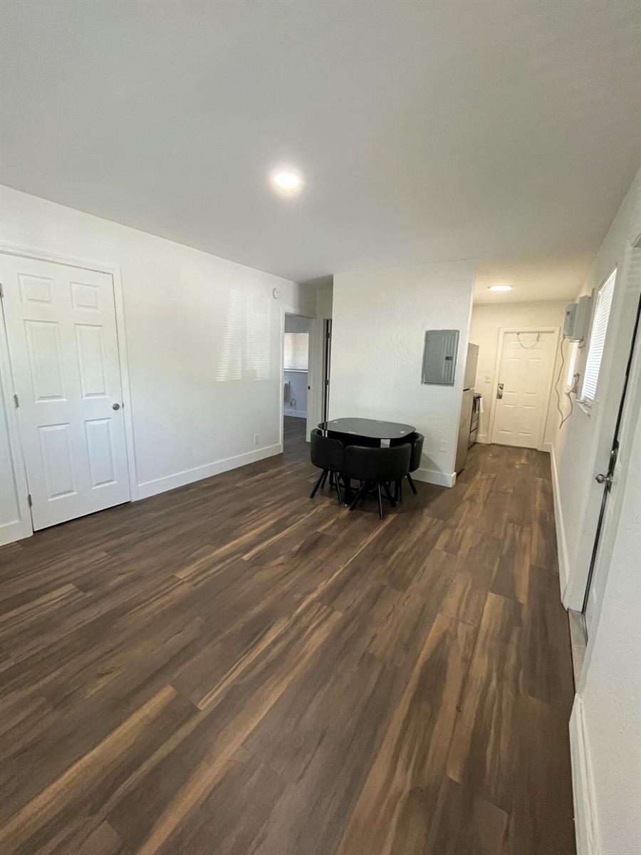 2300 NW 6th Street # 2, Fort Lauderdale FL 33311