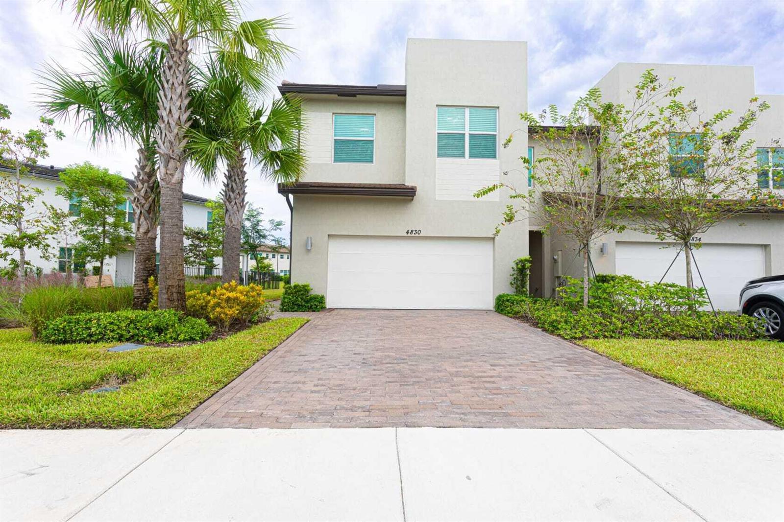 4830 Navali Drive, Lake Worth FL 33467