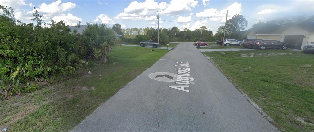 1255 AUGUSTA STREET E, LEHIGH ACRES, FL — photo 2 of 4