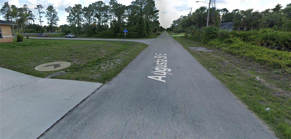 1255 AUGUSTA STREET E, LEHIGH ACRES, FL — photo 3 of 4