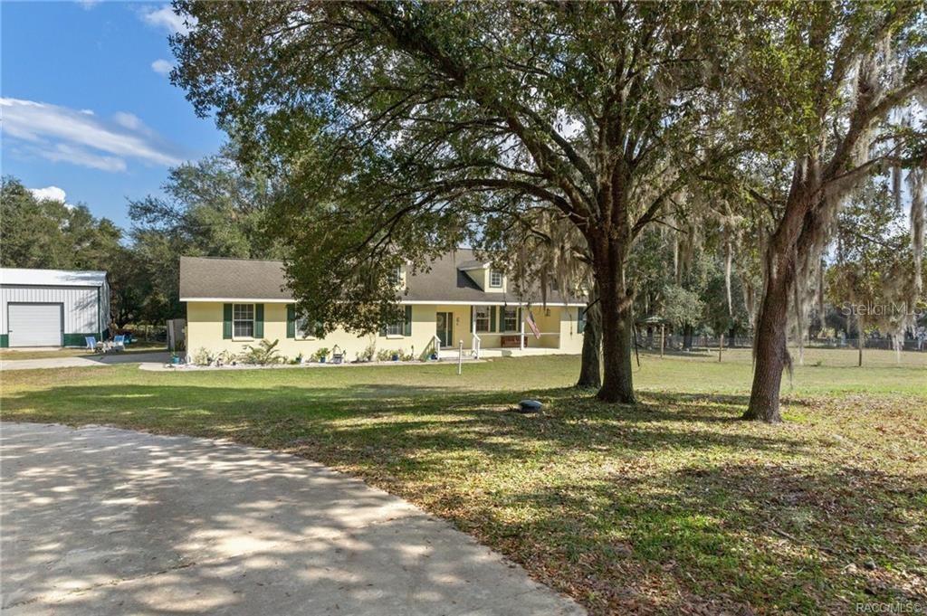 8737 S ROCK POINT