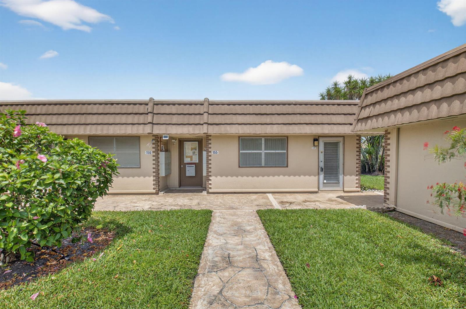 155 Seville G, Delray Beach FL 33446