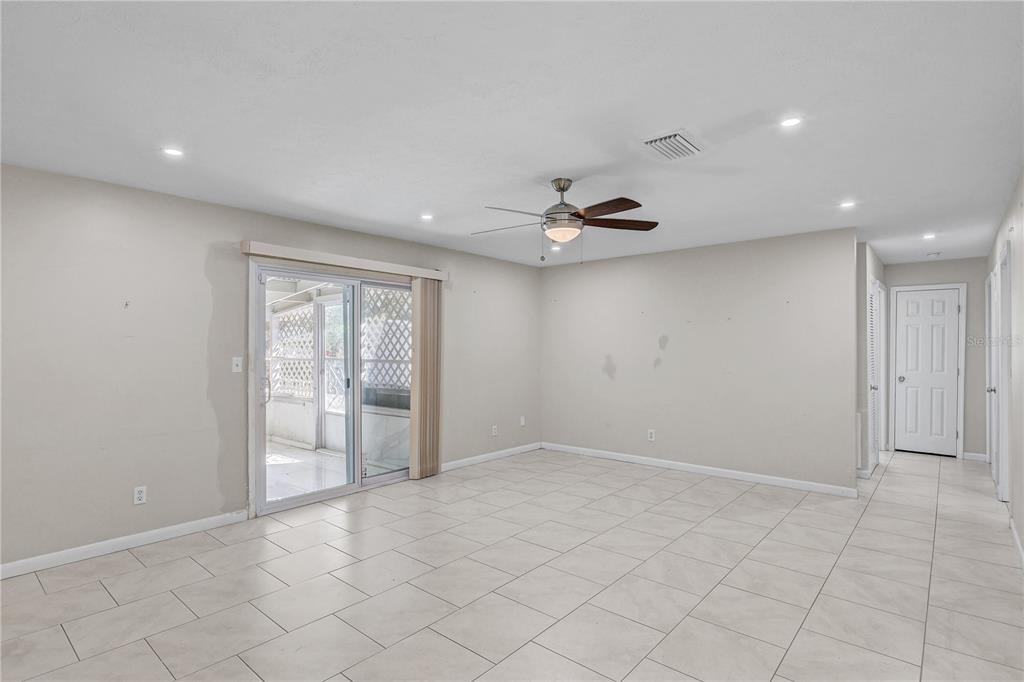 606 DALI DRIVE, BRANDON, FL — photo 4 of 30