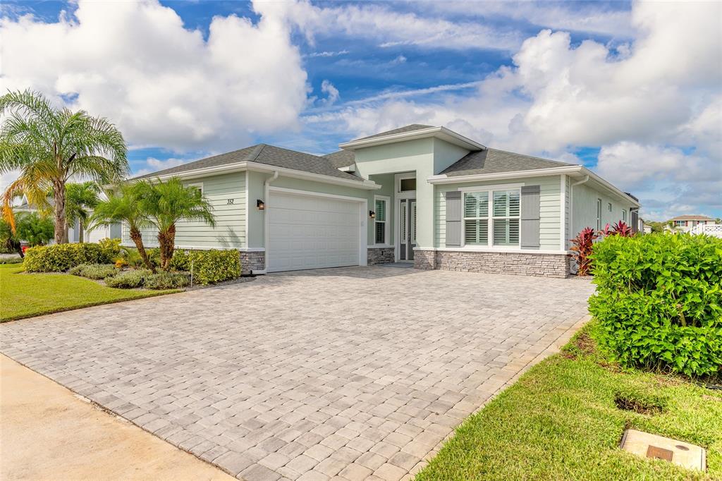 352 VENETIAN PALMS BOULEVARD