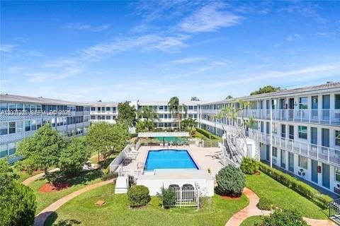 15610 NE 6th Ave # 18C, Miami FL 33162