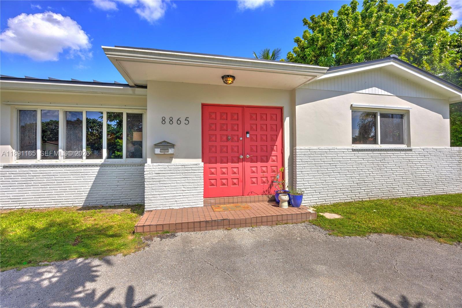 8865 SW 83rd St, Miami FL 33173