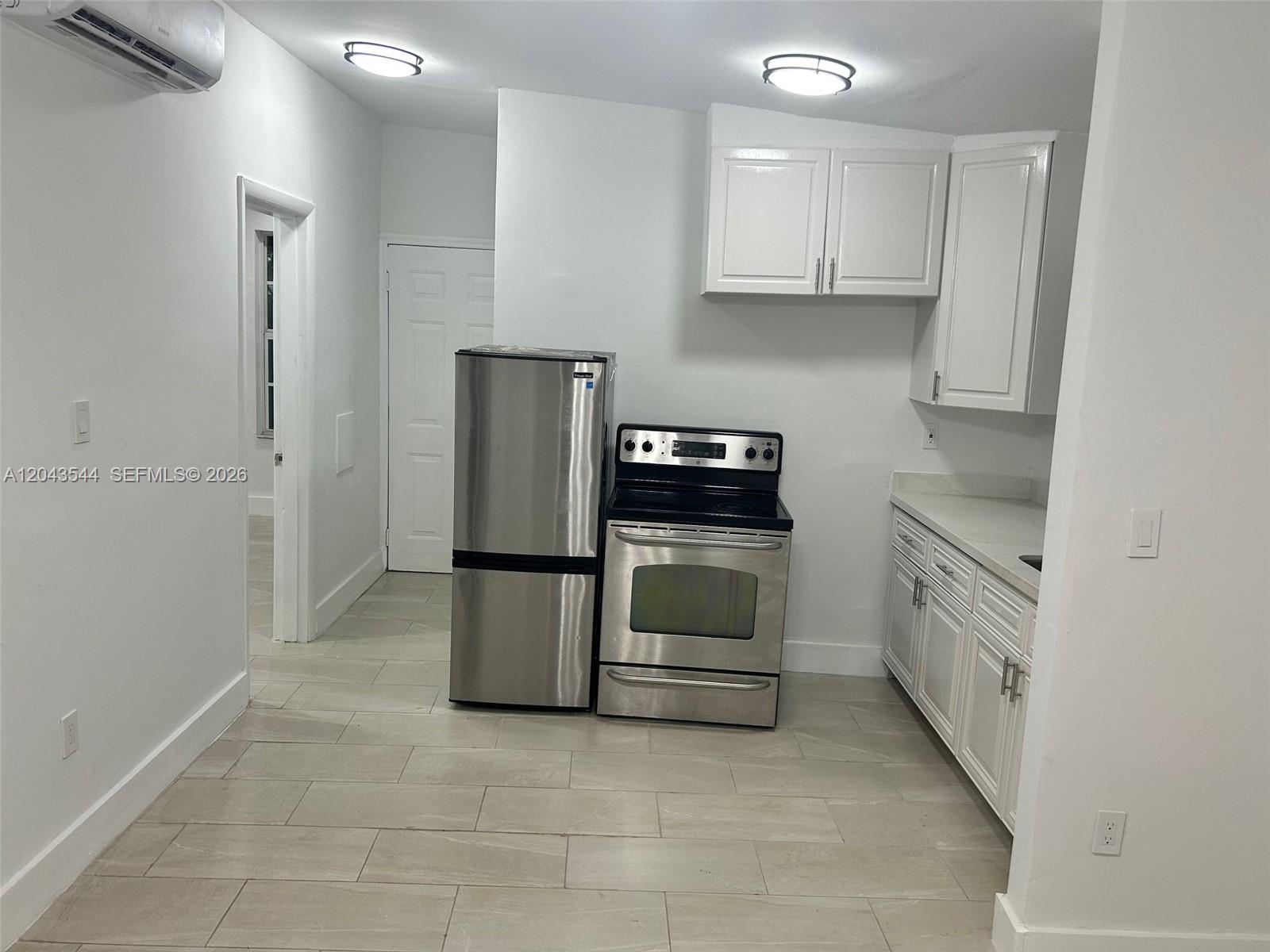261 NW 49th St # C, Miami FL 33127