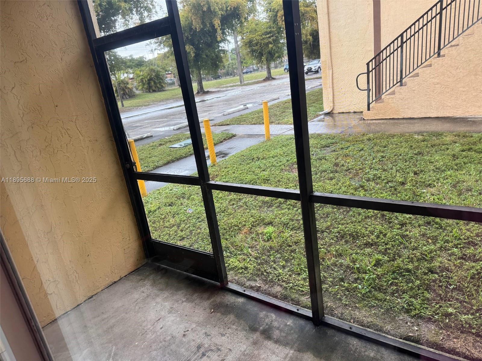 2820 NW 55th Ave # 1D, Lauderhill FL 33313