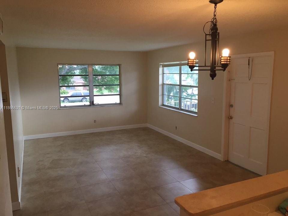 6211 SW 37th St # 212, Davie FL 33314