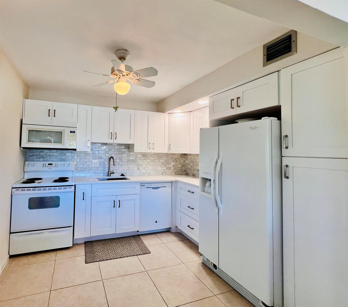 314 Wellington D, West Palm Beach FL 33417