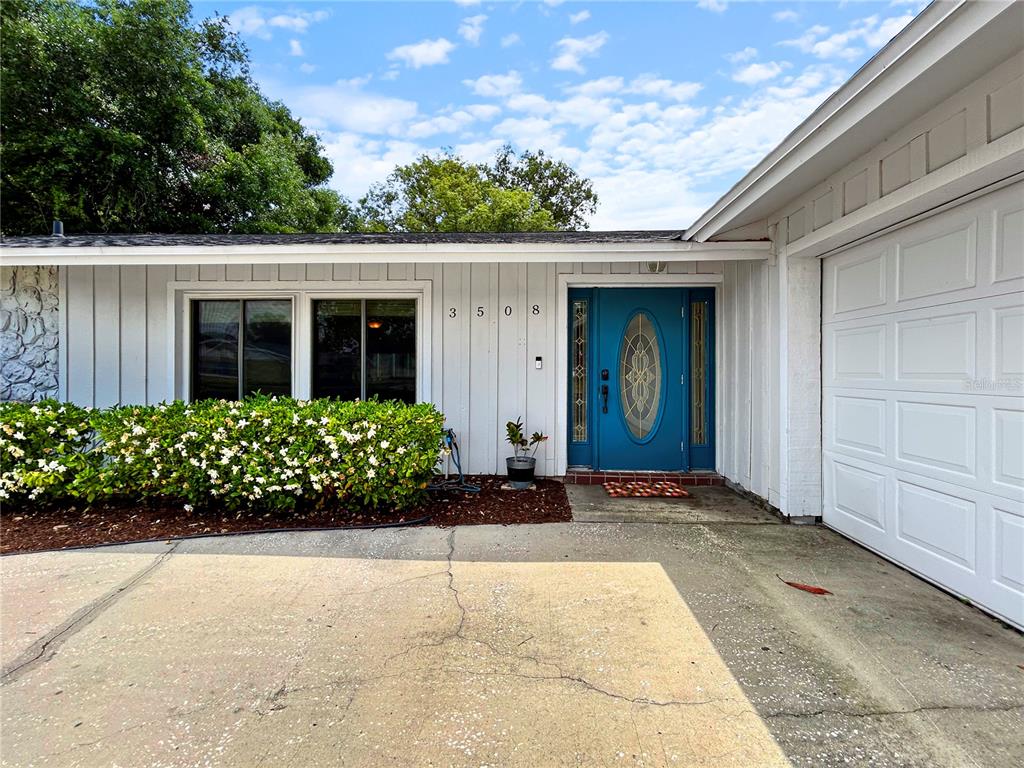 3508 YALE CIRCLE, RIVERVIEW, FL — photo 2 of 14