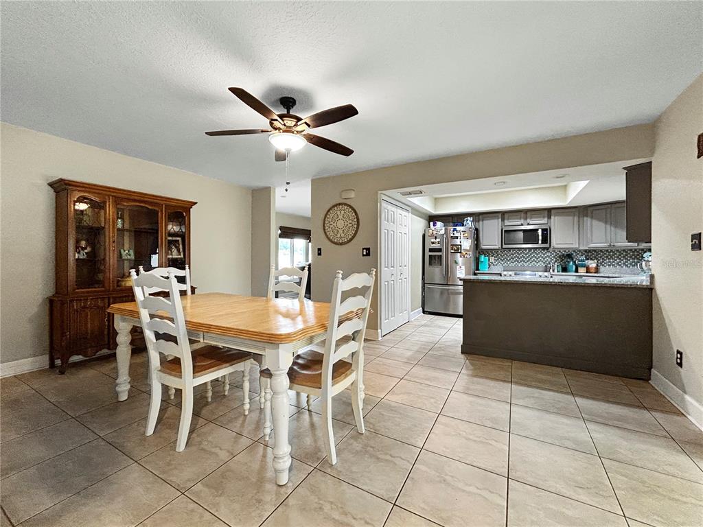3508 YALE CIRCLE, RIVERVIEW, FL — photo 5 of 14
