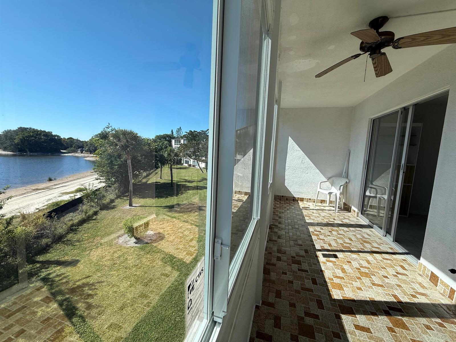 313 Greenbrier B, West Palm Beach FL 33417