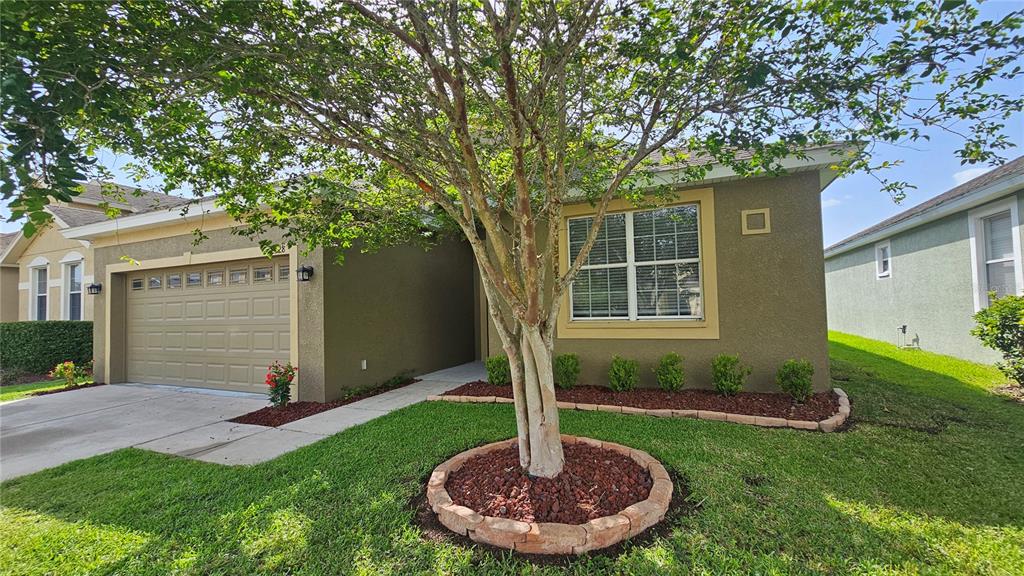 2528 LADOGA DRIVE