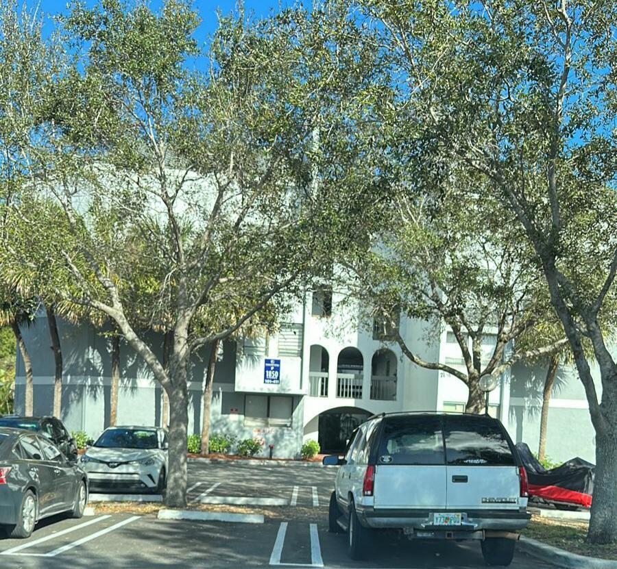 1850 N Congress Avenue # 201, West Palm Beach FL 33401