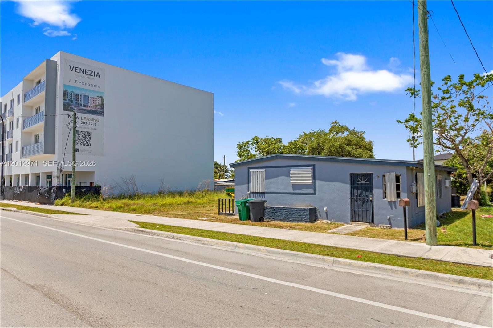 11969 SW 216th St, Miami FL 33170