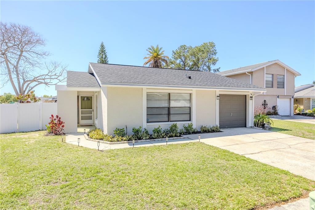 10002 OAKENGATE PLACE