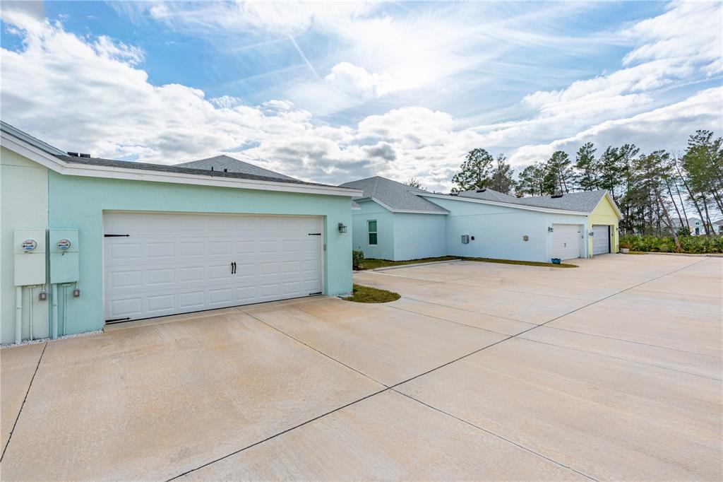 215 HANG LOOSE WAY, DAYTONA BEACH, FL — photo 4 of 30