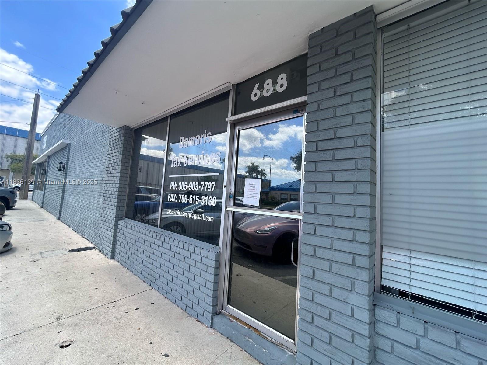 5245 NW 36th St # 688, Miami Springs FL 33166