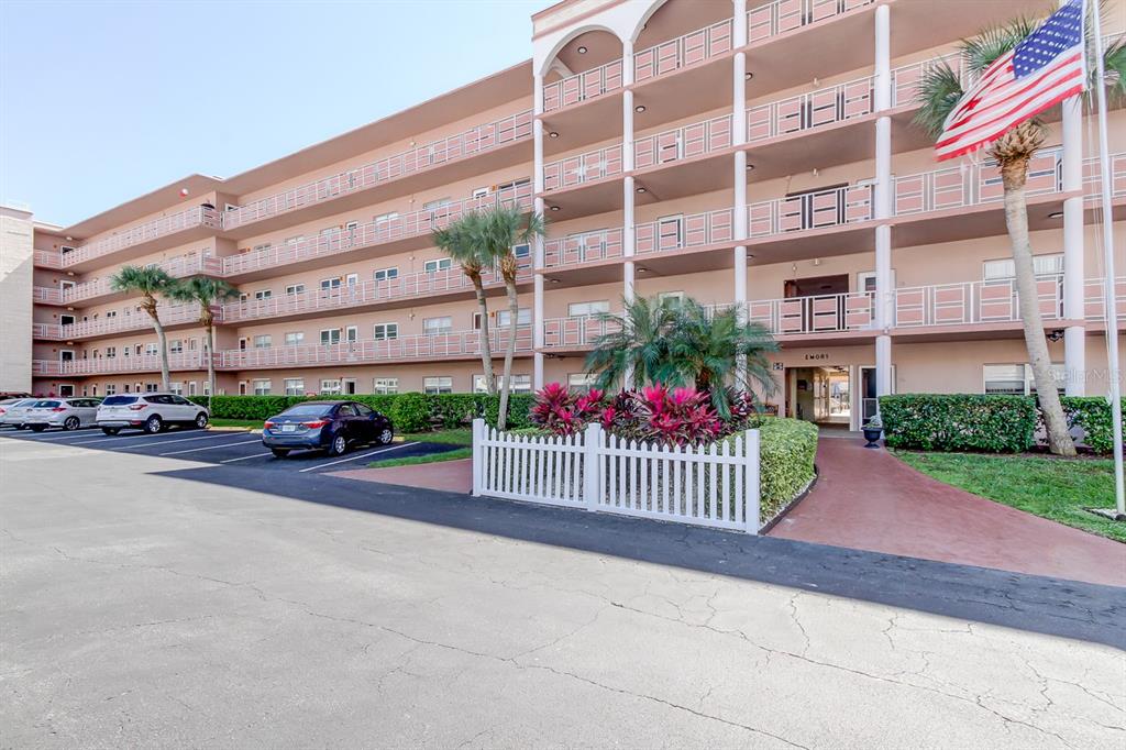 5521 80TH STREET N UNIT 315