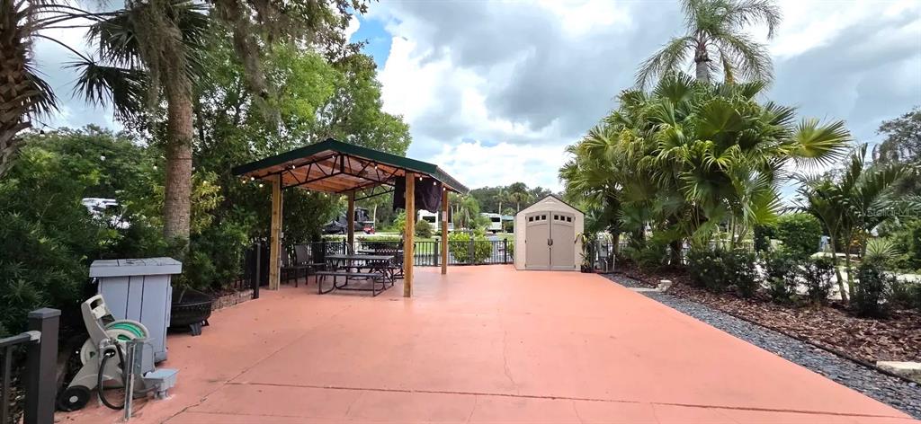 568 WATERWAY DRIVE, RIVER RANCH, FL — photo 4 of 21