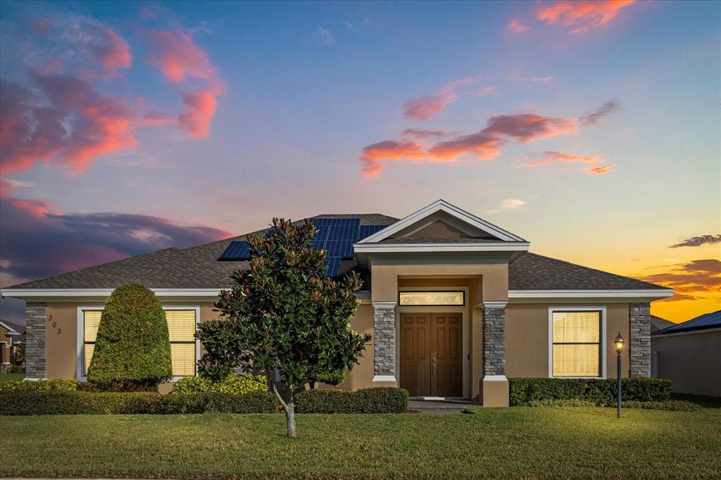 303 LAKE MARIANA PLACE
