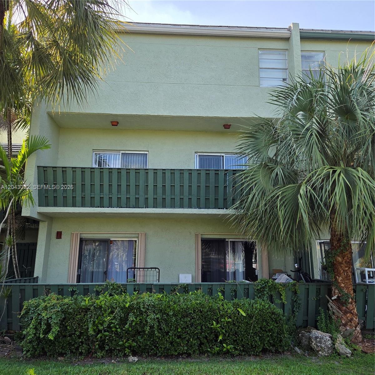 8905 NW 28th Dr # B, Coral Springs FL 33065