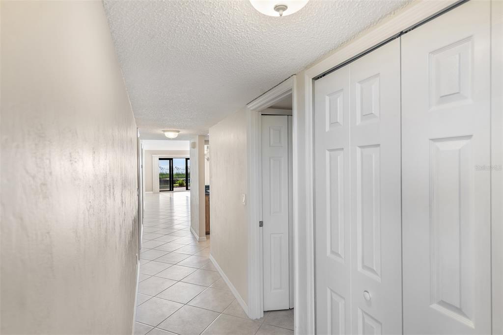 2600 OCEAN SHORE BOULEVARD UNIT 111, ORMOND BEACH, FL — photo 4 of 30