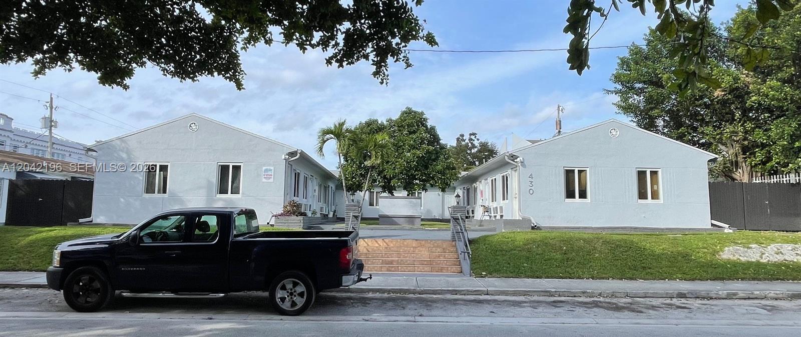 430 SW 6th Ave # 8, Miami FL 33130